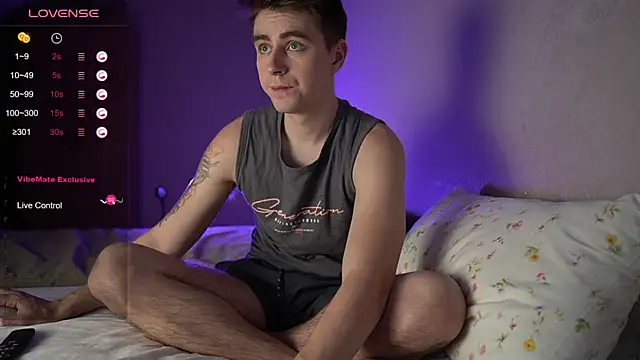 TaisonBrownX online show from December 2025 07:22:01 PM