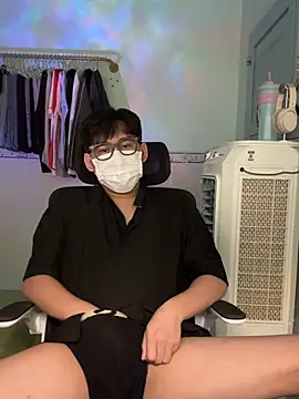 MinhTuanLive online show from March 2025 11:56:01 AM