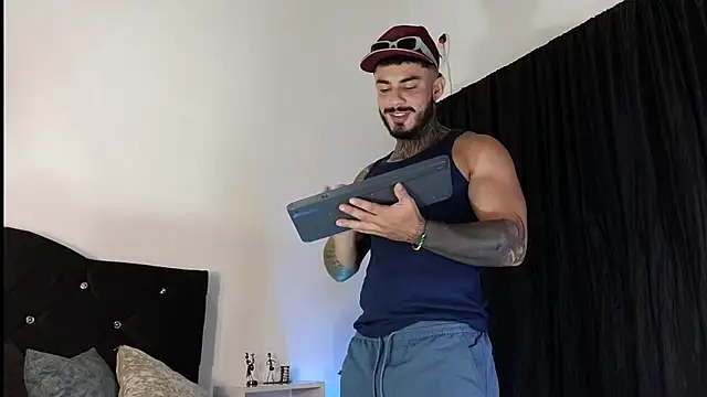 Snapshot of john_cartter1 chatting on October 2025 11:33:01 AM john cartter1 online show from October 2025 11:33:01 AM