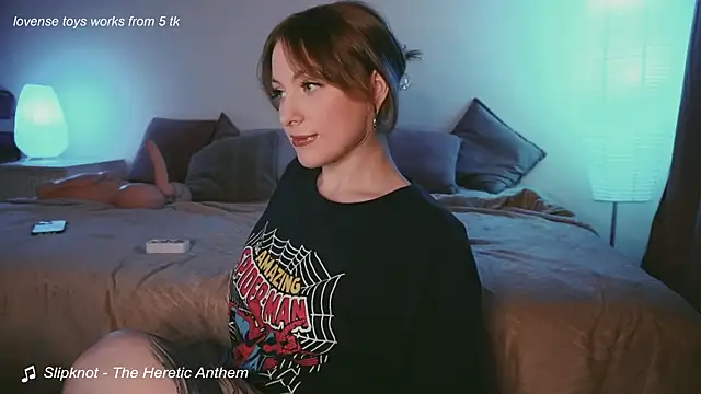 Snapshot of kris69kiss chatting on November 2025 02:17:01 PM kris69kiss online show from November 2025 02:17:01 PM