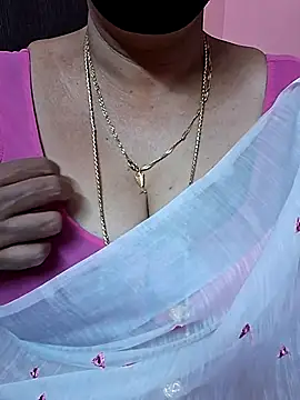 Snapshot of ananya956 chatting on January 2026 09:00:02 AM ananya956 online show from January 2026 09:00:02 AM