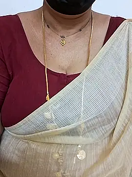 Snapshot of ananya956 chatting on January 2026 11:03:02 PM ananya956 online show from January 2026 11:03:02 PM