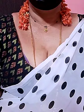 Snapshot of ananya956 chatting on February 2026 03:19:01 PM ananya956 online show from February 2026 03:19:01 PM