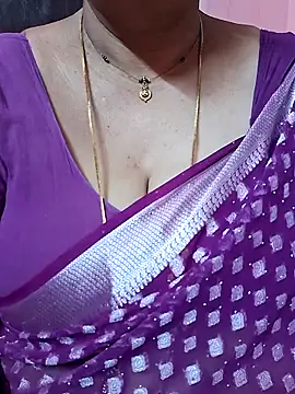 ananya956 online show from April 2026 03:05:01 AM