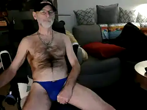 Snapshot of Towndude123 chatting on January 2026 02:16:01 AM Towndude123 online show from January 2026 02:16:01 AM