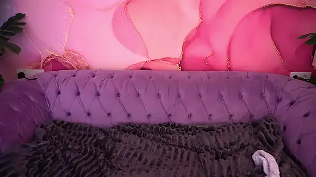 MagicPeachh  online show from November 2025 06:56:02 AM