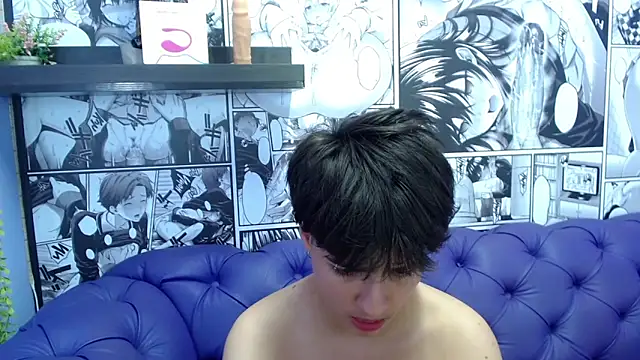 Snapshot of Bryce_Evans chatting on February 2025 07:07:01 PM Bryce Evans online show from February 2025 07:07:01 PM