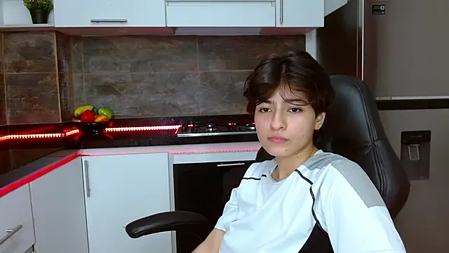 Bryce Evans online show from November 2025 03:23:02 PM