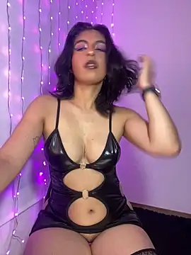 Snapshot of im_anna_ chatting on January 2025 11:45:02 PM im anna  online show from January 2025 11:45:02 PM