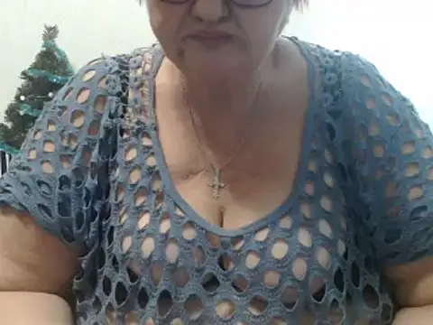 Snapshot of DeniseeRose chatting on January 2025 05:12:02 PM DeniseeRose online show from January 2025 05:12:02 PM