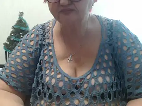 Snapshot of DeniseeRose chatting on January 2025 05:23:01 PM DeniseeRose online show from January 2025 05:23:01 PM