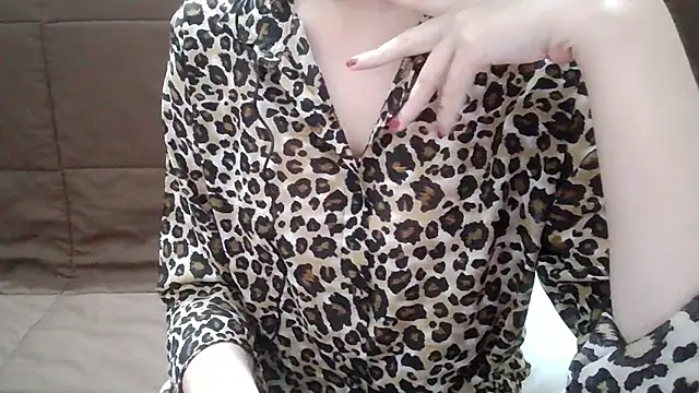 Snapshot of Xingfei chatting on September 2025 03:12:01 PM Xingfei online show from September 2025 03:12:01 PM