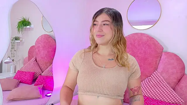 LilithSmith  online show from November 2025 11:43:02 AM