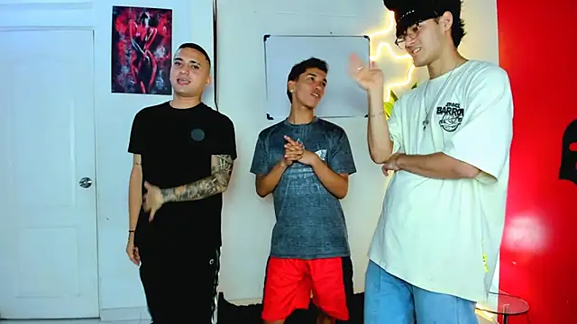 oversizedxguys online show from April 2026 03:12:01 AM