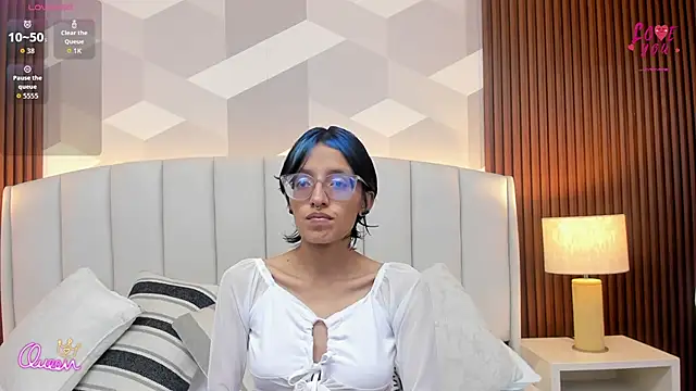 Marge lasander online show from April 2026 02:01:01 AM