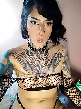 taaylor33 online show from February 2025 05:05:02 AM