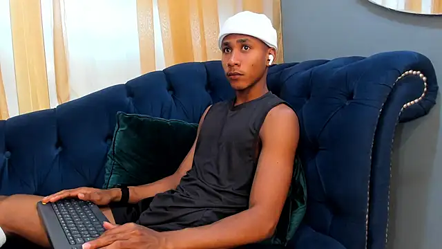 Ethan Fox11 online show from January 2025 02:14:01 PM