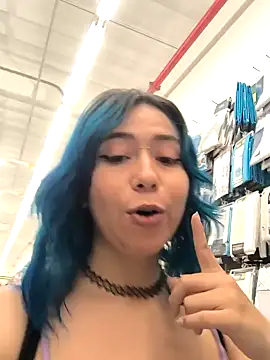 Snapshot of GerallFoxxx chatting on February 2025 04:04:01 PM GerallFoxxx online show from February 2025 04:04:01 PM