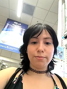 Snapshot of GerallFoxxx chatting on October 2025 09:27:02 PM GerallFoxxx online show from October 2025 09:27:02 PM