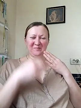 Snapshot of blondyaguar chatting on November 2025 10:07:01 AM blondyaguar online show from November 2025 10:07:01 AM