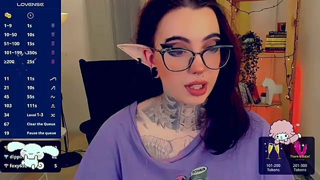 Snapshot of Dixi_Pixi_ chatting on January 2025 08:43:02 AM Dixi Pixi online show from January 2025 08:43:02 AM