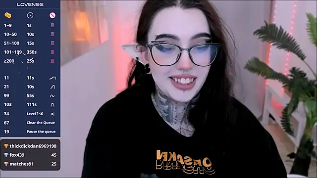 Snapshot of Dixi_Pixi_ chatting on January 2025 11:55:01 AM Dixi Pixi online show from January 2025 11:55:01 AM