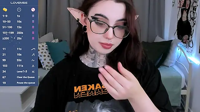 Snapshot of Dixi_Pixi_ chatting on February 2025 05:49:02 AM Dixi Pixi online show from February 2025 05:49:02 AM