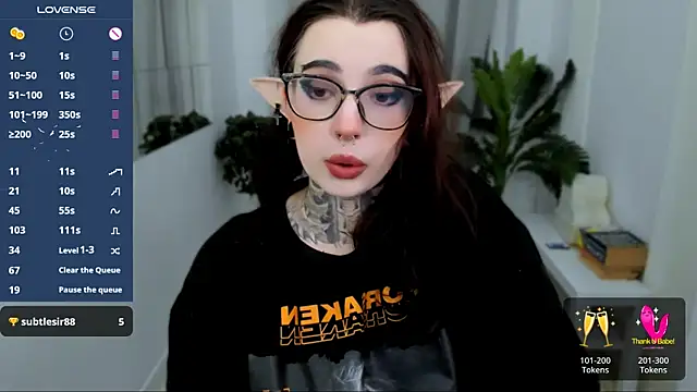 Snapshot of Dixi_Pixi_ chatting on February 2025 10:37:02 AM Dixi Pixi online show from February 2025 10:37:02 AM