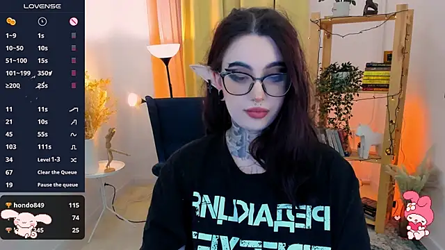 Snapshot of Dixi_Pixi_ chatting on February 2025 08:42:01 AM Dixi Pixi online show from February 2025 08:42:01 AM