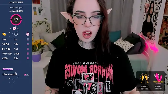 Snapshot of Dixi_Pixi_ chatting on February 2025 05:46:02 AM Dixi Pixi online show from February 2025 05:46:02 AM