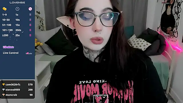 Snapshot of Dixi_Pixi_ chatting on February 2025 08:51:02 AM Dixi Pixi online show from February 2025 08:51:02 AM