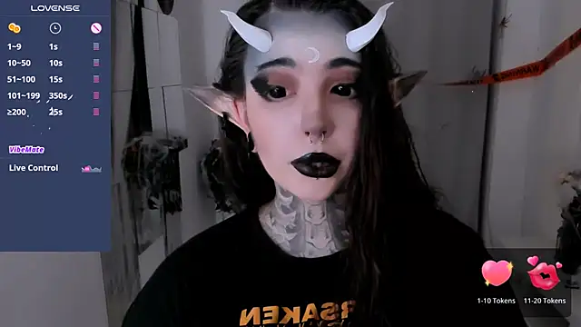 Snapshot of Dixi_Pixi_ chatting on October 2025 05:57:02 AM Dixi Pixi online show from October 2025 05:57:02 AM