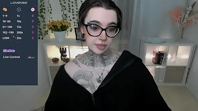 Dixi Pixi  online show from May 2026 05:45:02 AM