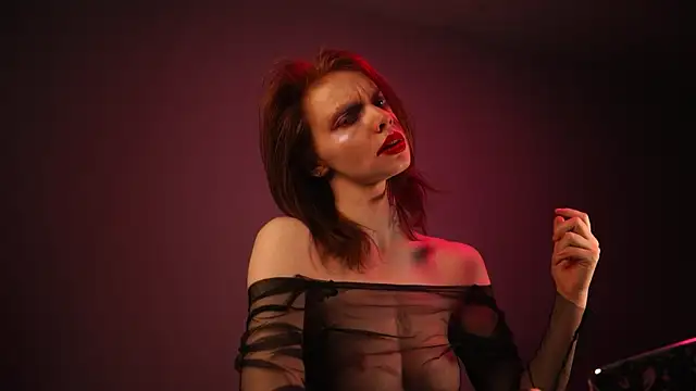 ginger hugs online show from April 2026 10:13:02 PM