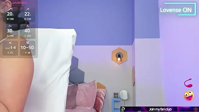 Chloe fischer  online show from October 2025 03:24:02 PM