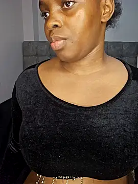 freaky j  online show from December 2025 07:55:01 PM