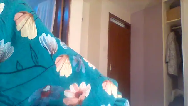 curvy natallie online show from June 2026 12:55:01 PM