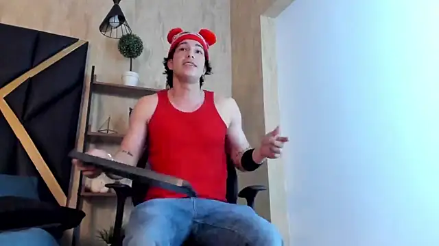 Karimferrer online show from December 2024 05:48:01 AM