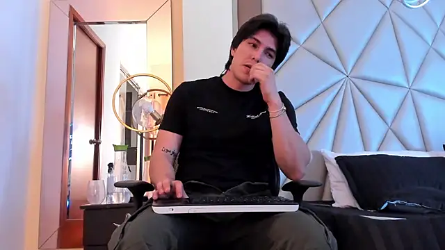 Karimferrer online show from January 2025 07:25:02 AM