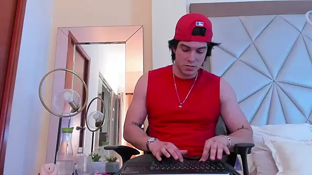 Karimferrer online show from February 2025 03:44:01 AM