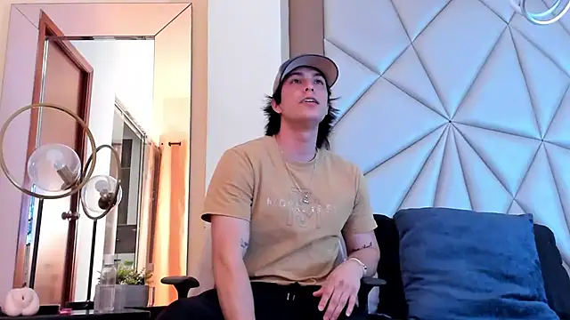 Karimferrer online show from February 2025 03:23:01 AM