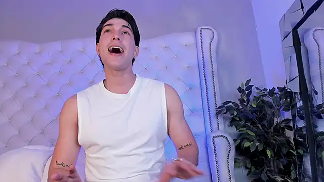 Karimferrer online show from January 2026 08:36:01 PM