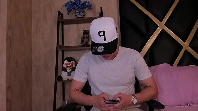 Karimferrer online show from March 2026 03:12:01 AM