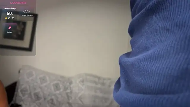 Snapshot of Lilmissbigguy chatting on October 2025 12:30:02 AM Lilmissbigguy online show from October 2025 12:30:02 AM