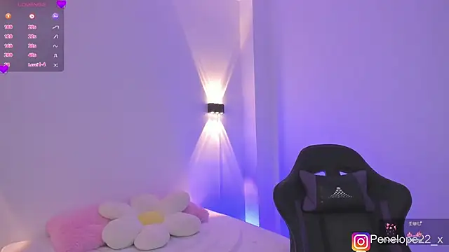 Snapshot of penelope22x_ chatting on March 2026 02:28:02 AM penelope22x online show from March 2026 02:28:02 AM