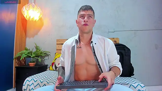 french sexx online show from February 2025 01:21:01 AM