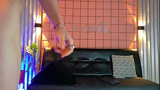 french sexx online show from December 2025 07:37:01 AM