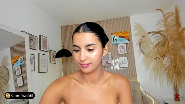 Kimm khalifa online show from January 2025 02:04:02 AM