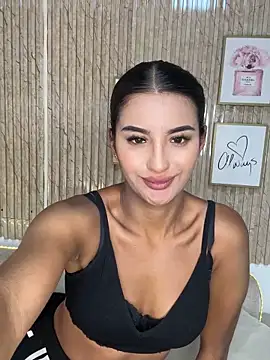 Kimm khalifa online show from February 2025 12:10:01 AM