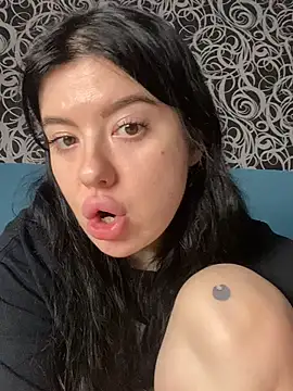 Snapshot of Kimi_Ass chatting on December 2024 02:05:02 PM Kimi Ass online show from December 2024 02:05:02 PM